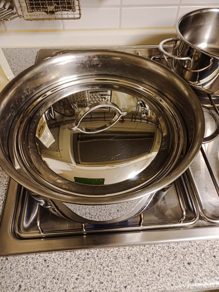 Kornelkirschen kochen bis die Früchte platzen 